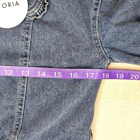 Storia Light Wash Denim Button Front Ruffle Collar Belt Loop Side Pockets Romper - Picture 8 of 14